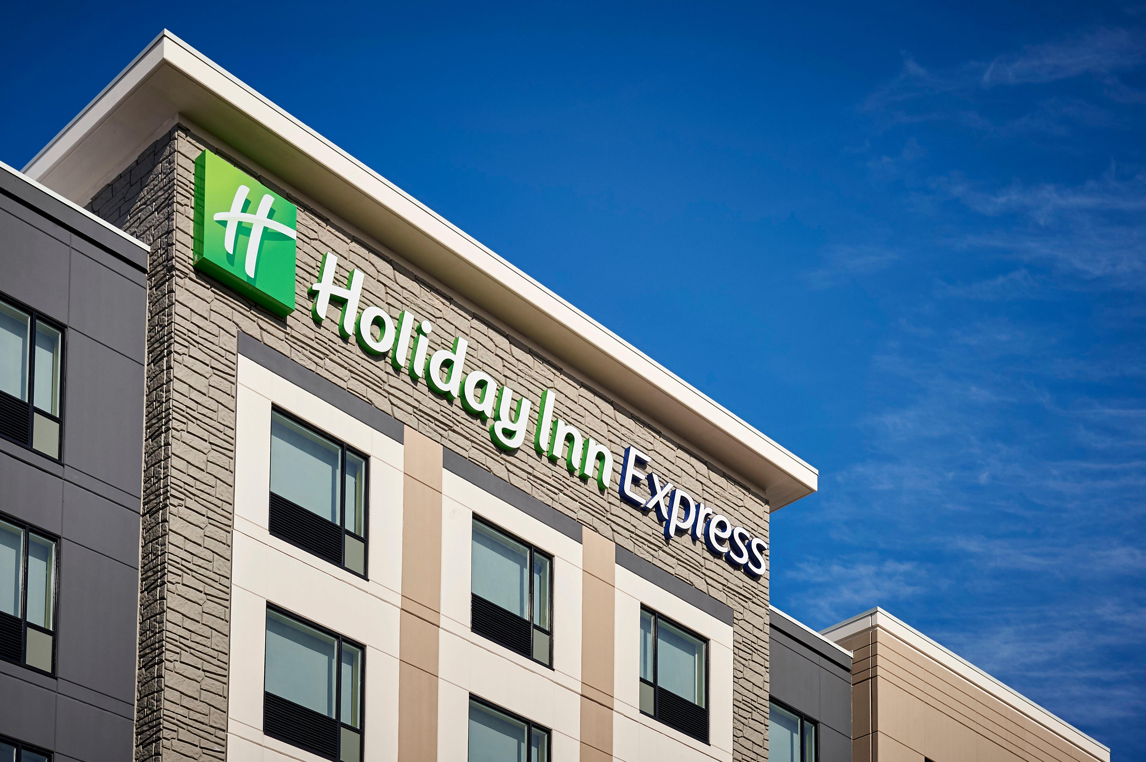 Holiday Inn Express Niagara-On-The-Lake By Ihg מראה חיצוני תמונה