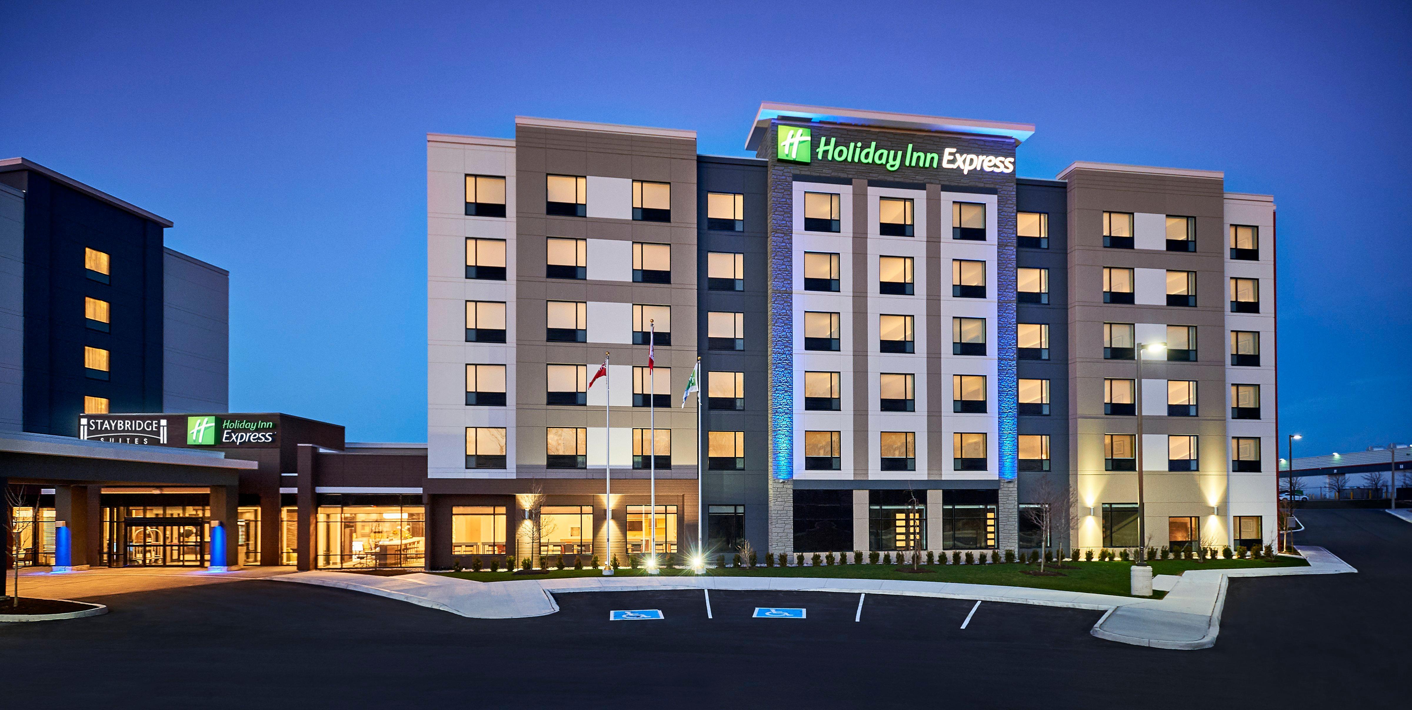 Holiday Inn Express Niagara-On-The-Lake By Ihg מראה חיצוני תמונה